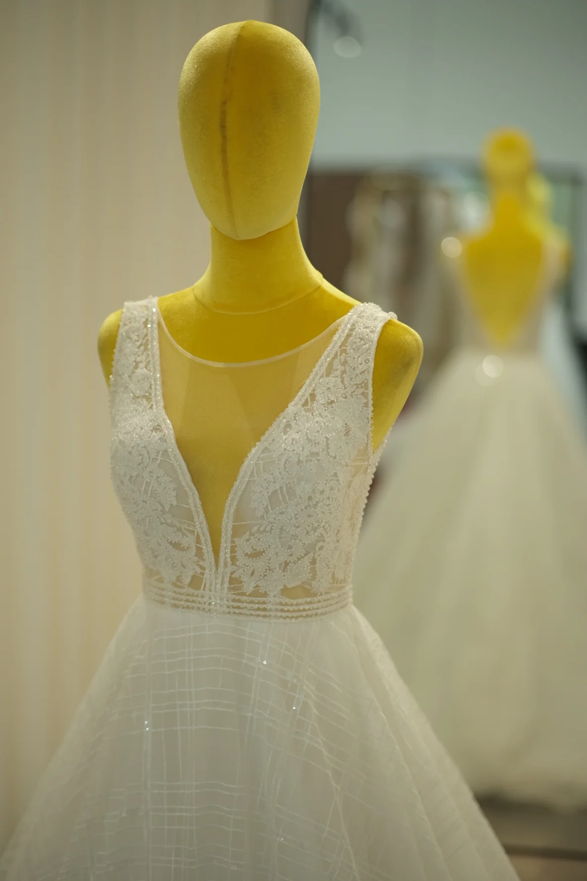 Lux Fabric Half Lace with Beaded Size M Wedding Gown | Ready-to-Wear - Image 12