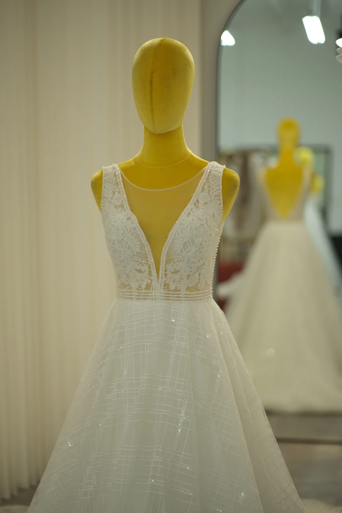 Lux Fabric Half Lace with Beaded Size M Wedding Gown | Ready-to-Wear - Image 7