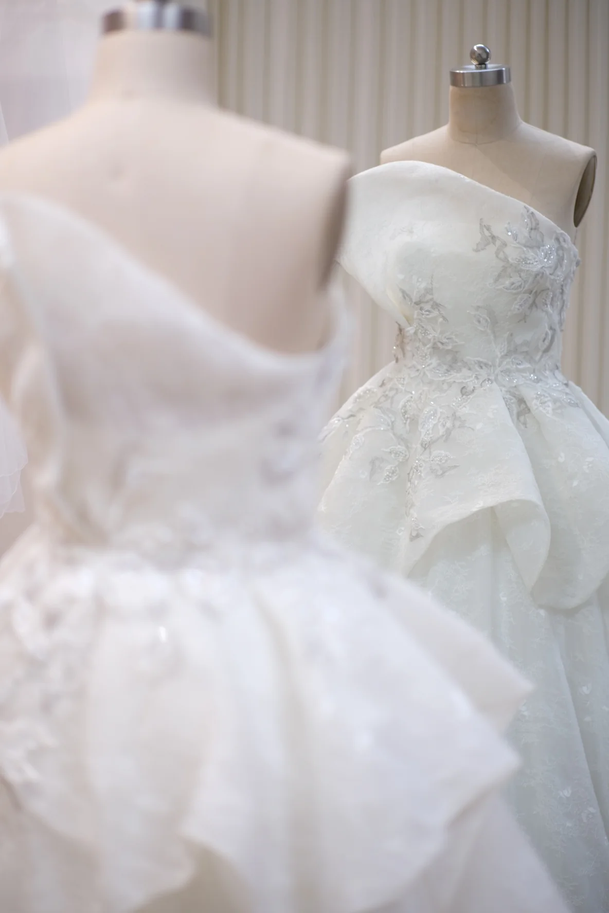 Lux Full Fabric Lace with Beaded Wedding Gown Size L | Ready-to-Wear - Image 5