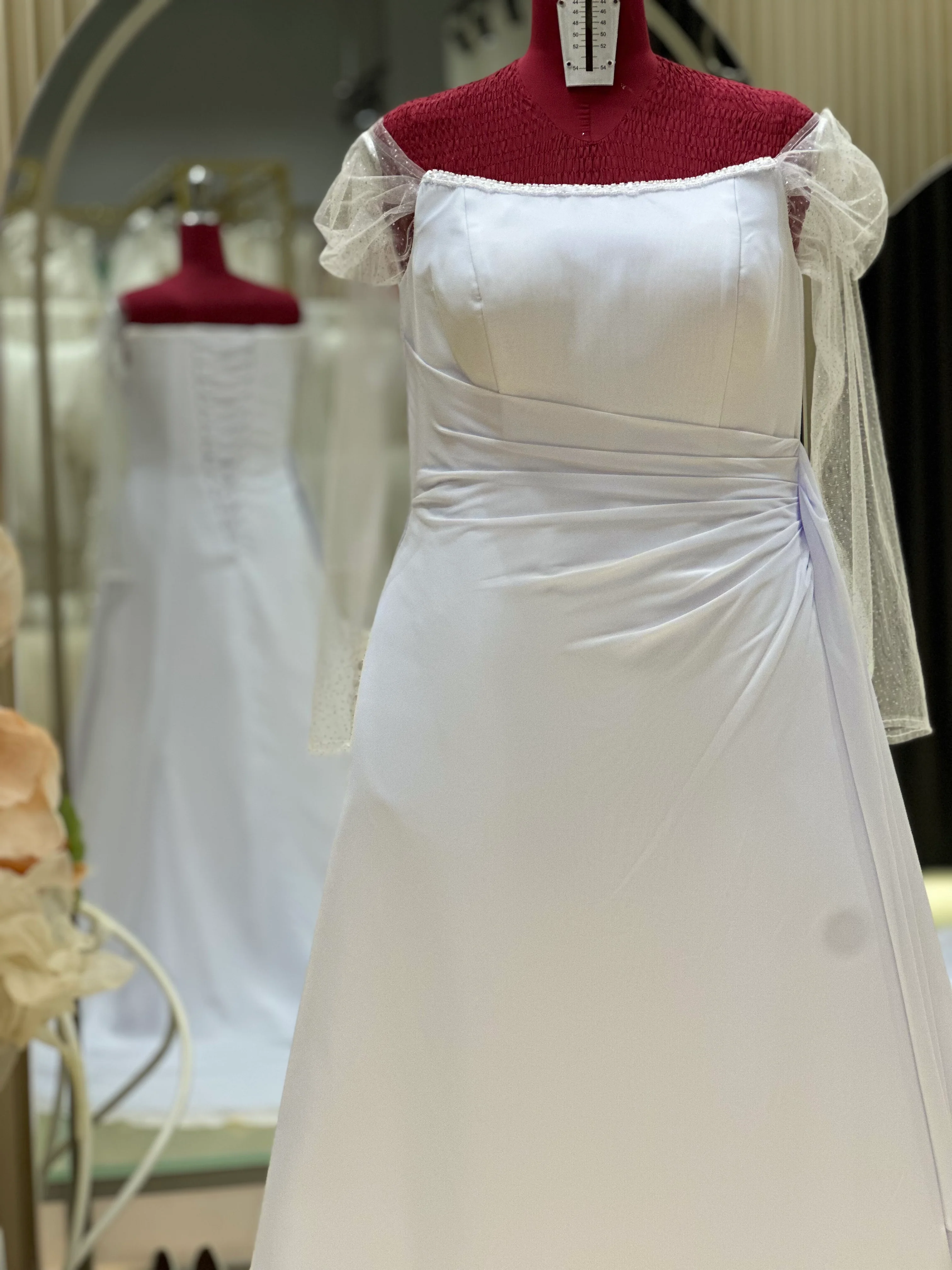 Premium Pleated Plain Wedding Gown Size 3XL-5XL | Ready-to-Wear - Image 5