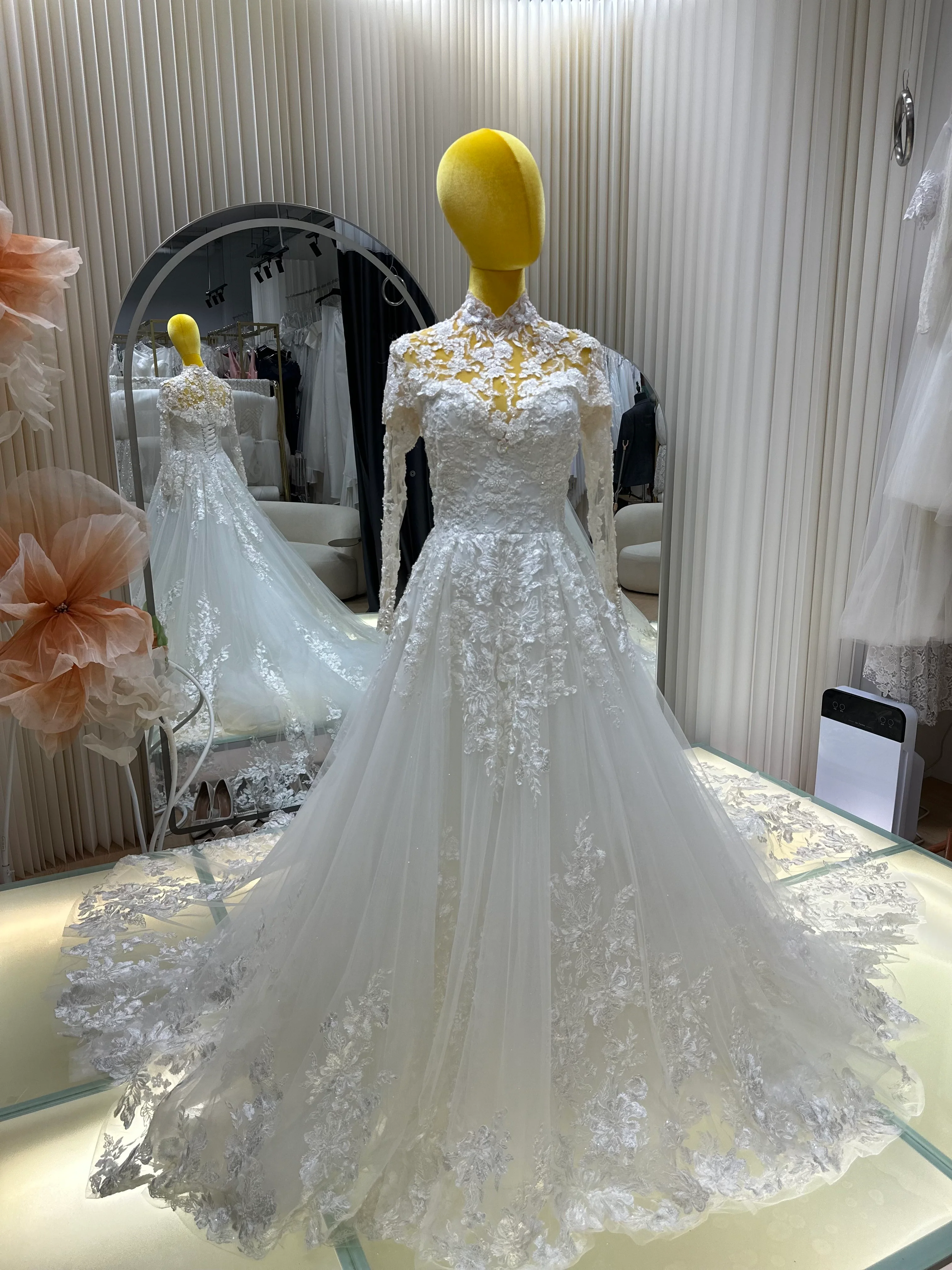 Lux Full Lace Wedding Gown Size XS-XL Bust 78-94 | Ready-to-Wear - Image 12