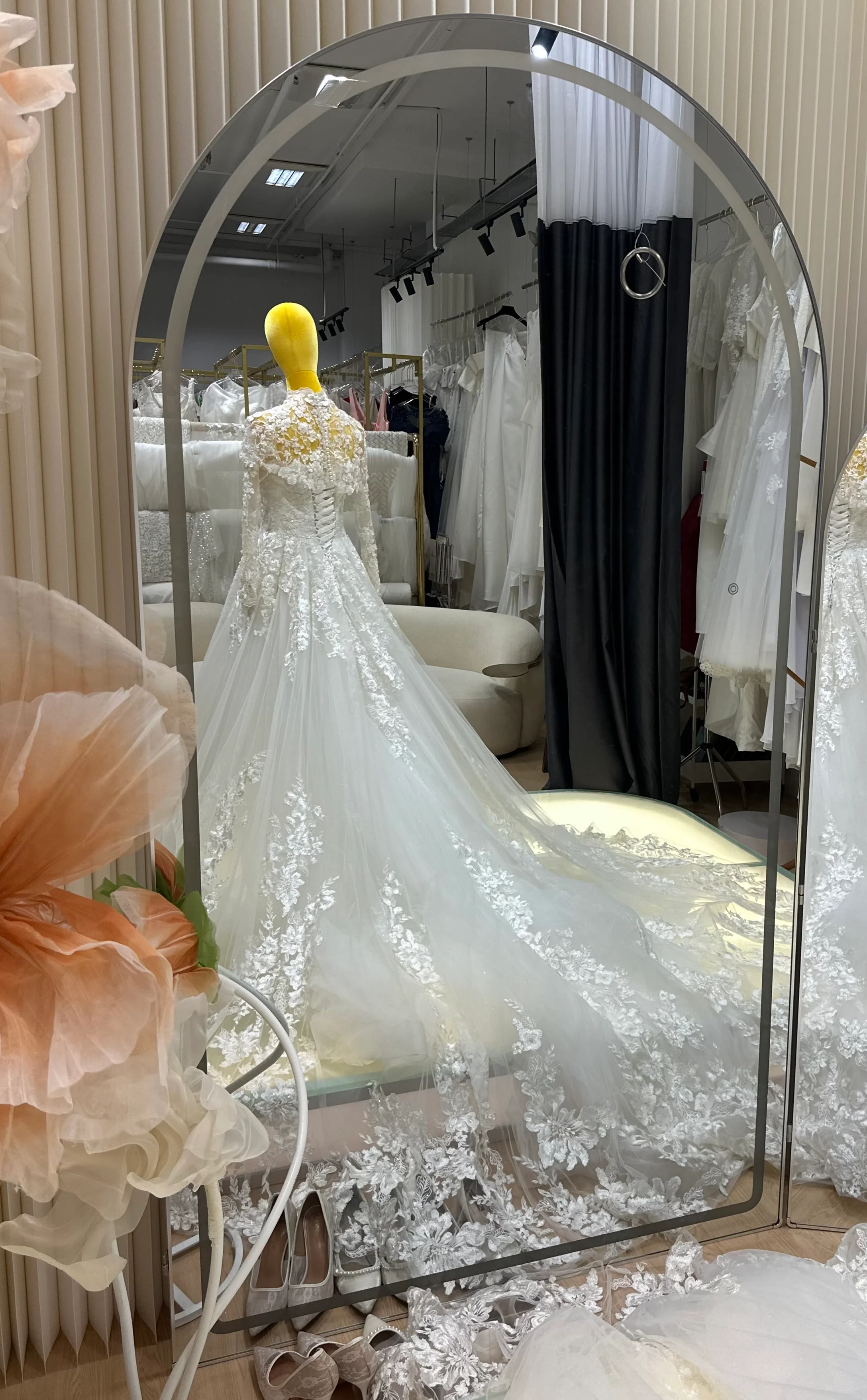Lux Full Lace Wedding Gown Size XS-XL Bust 78-94 | Ready-to-Wear - Image 15
