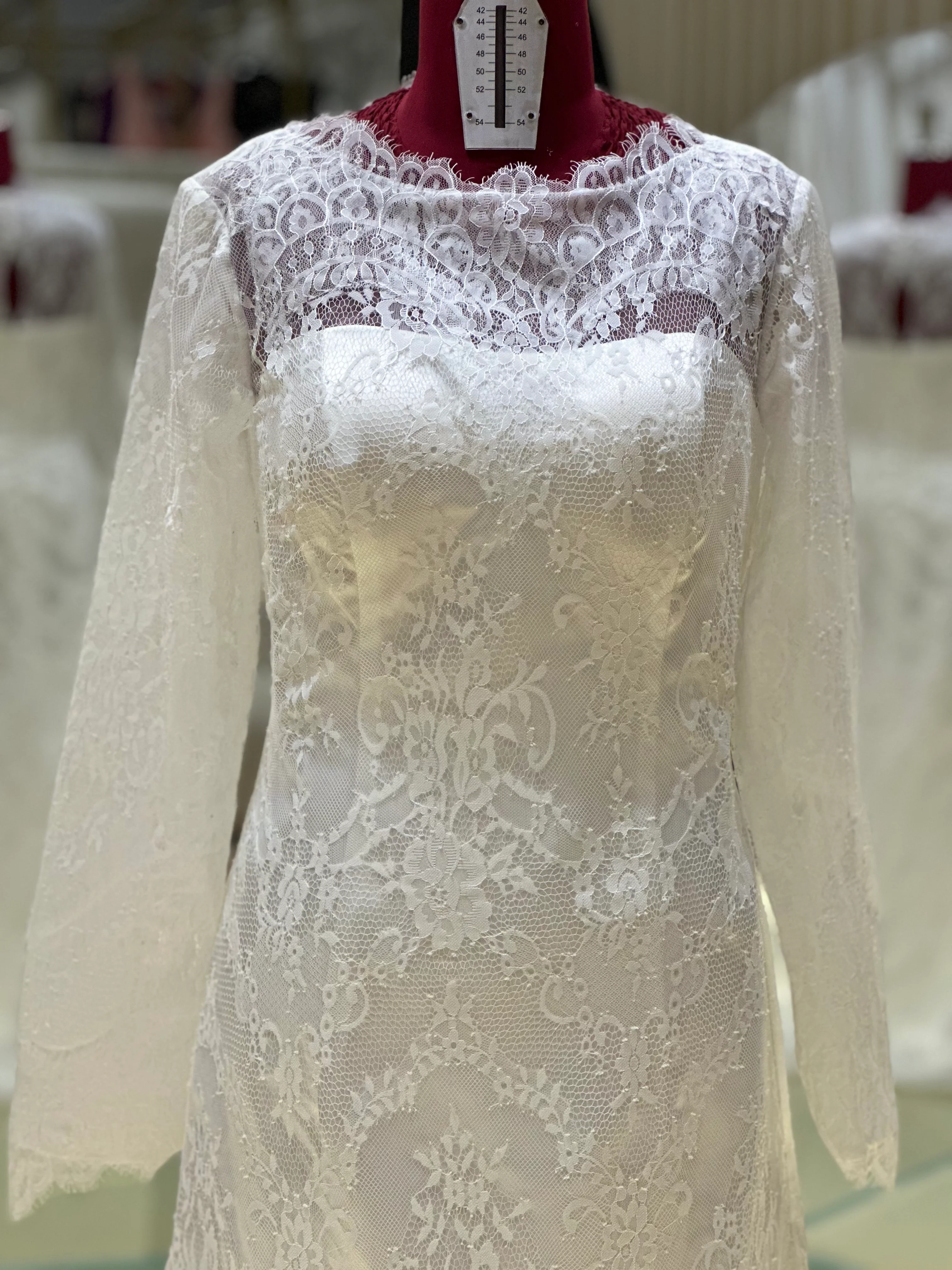 Full Lace Wedding Gown Size XXL Bust 95 | Ready-to-Wear - Image 5