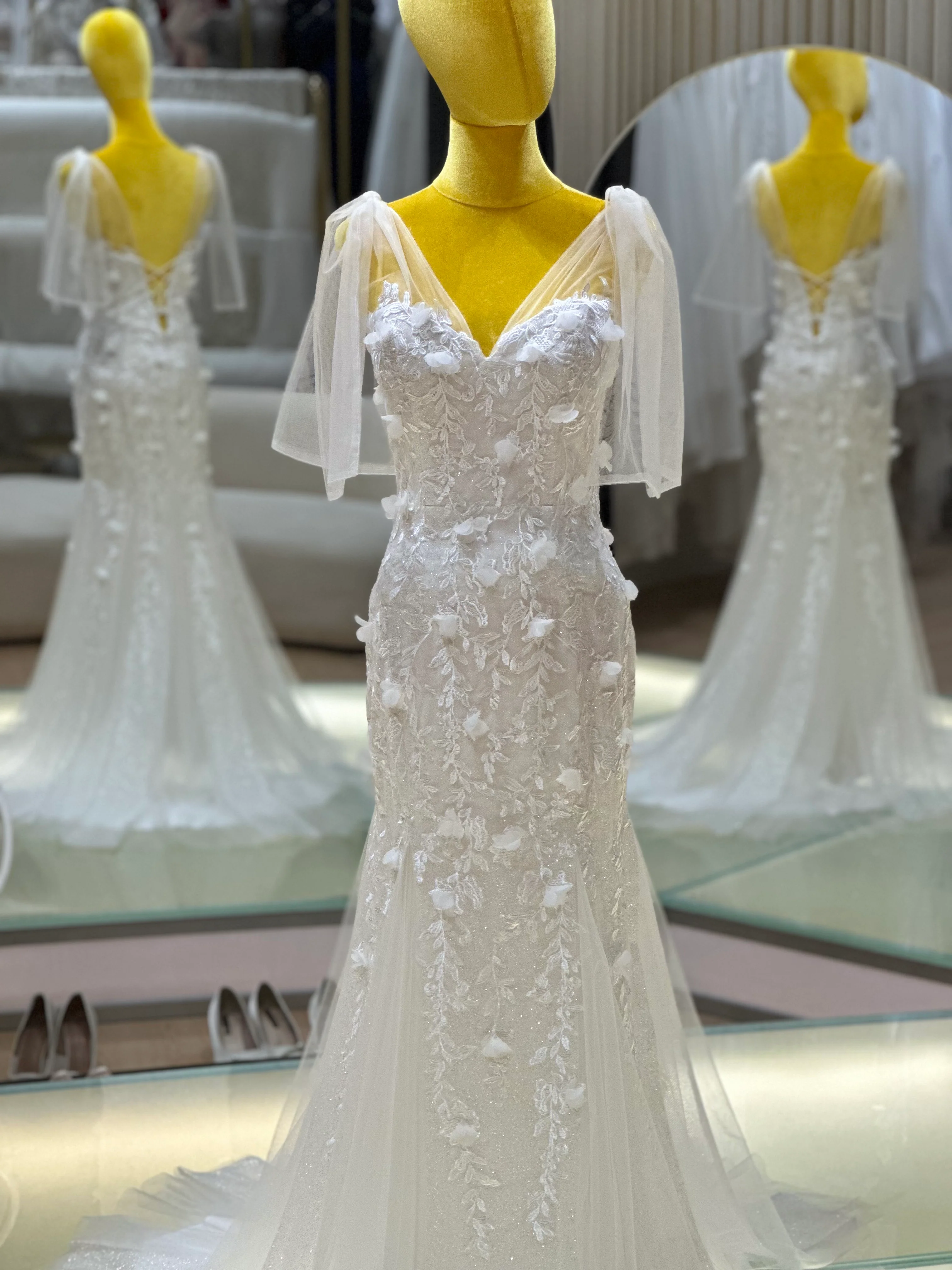 Luxe Full Lace Wedding Gown | Ready-to-Wear - Image 3