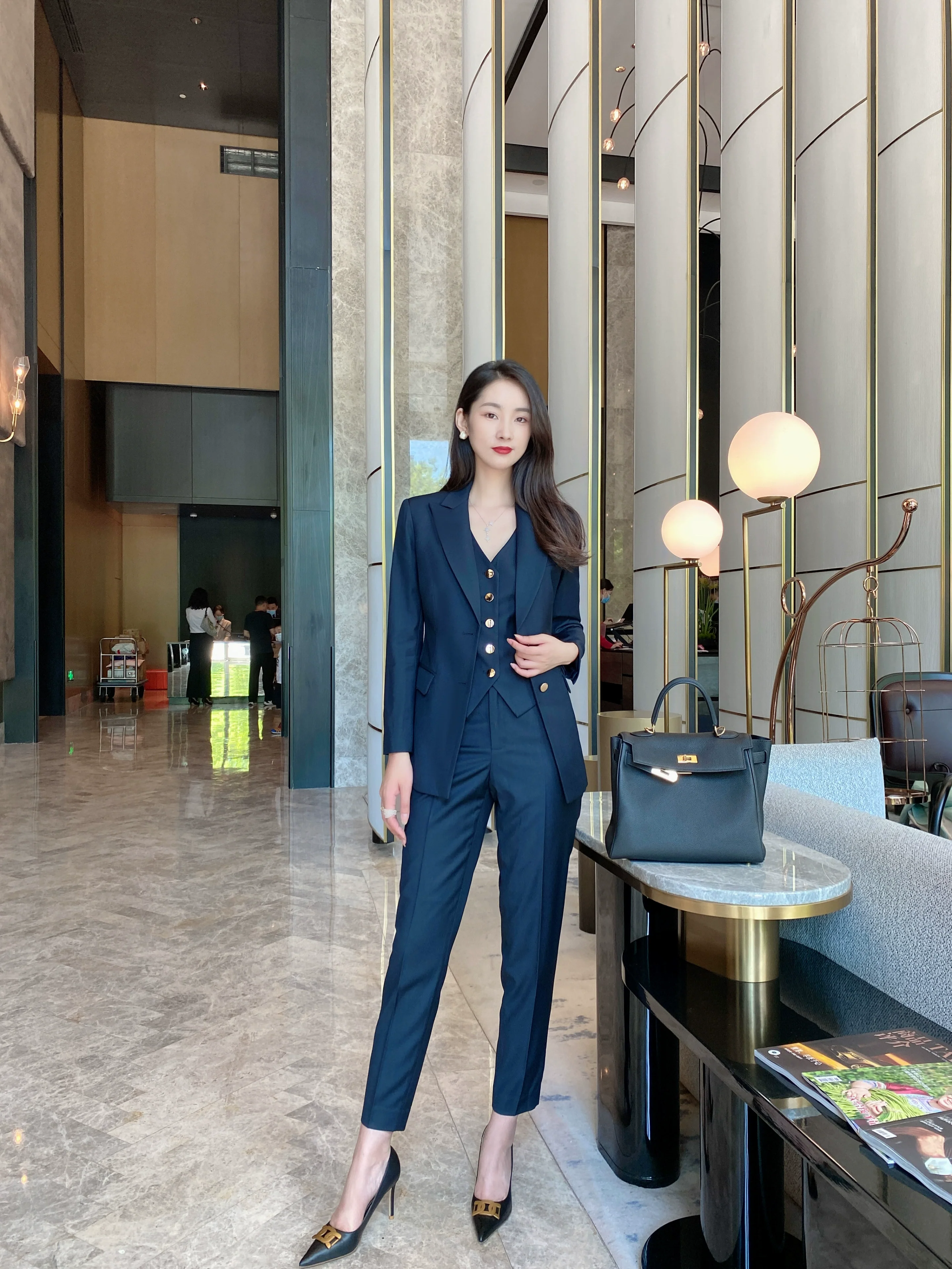 Elegant Autumn High-End 3-Piece Women’s Professional Suit Set - Image 5