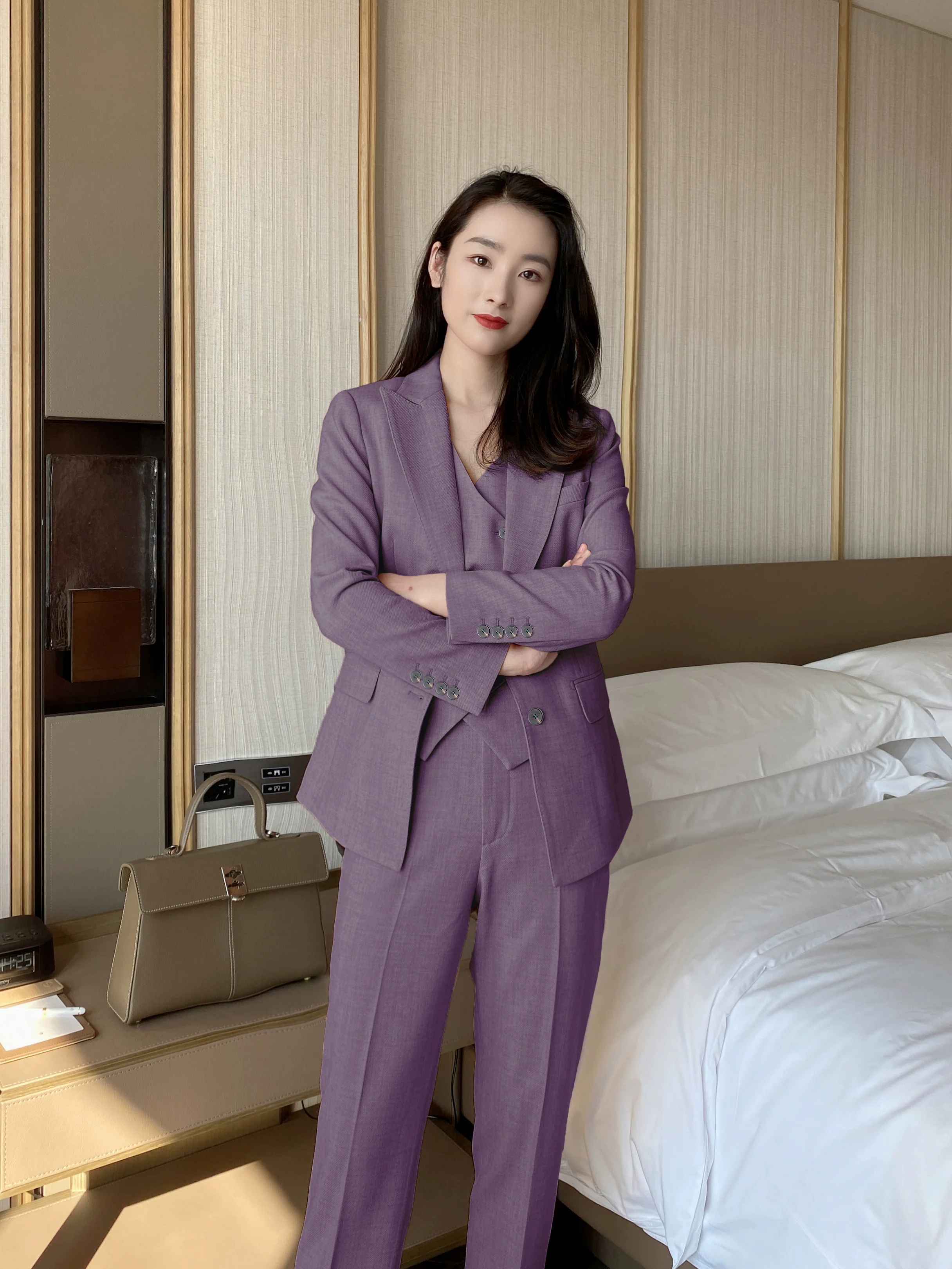 Elegant Autumn Purple 3‑Piece Slim Fit Women’s Suit Set - Image 2