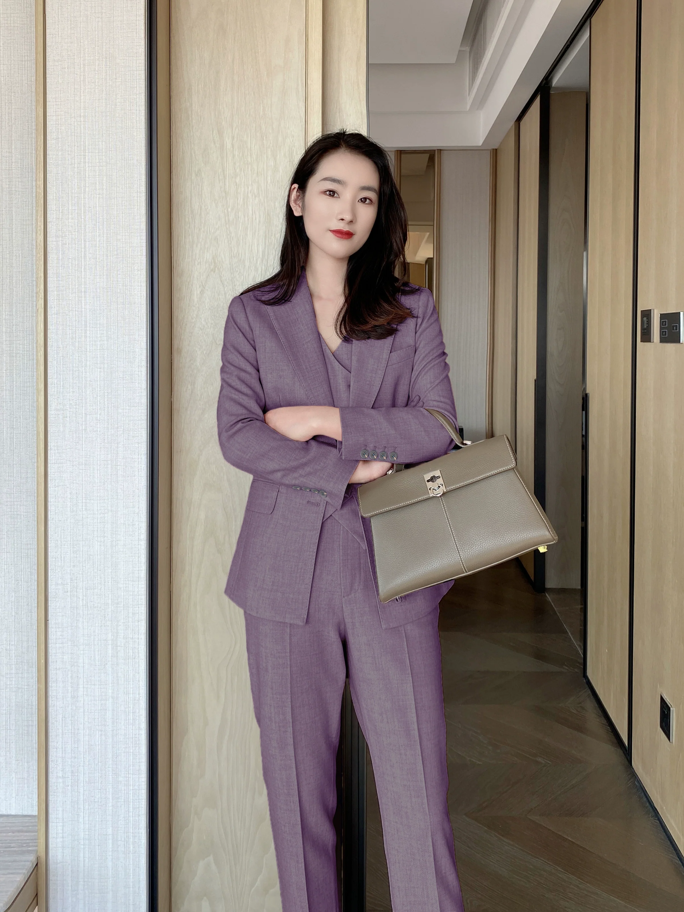 Elegant Autumn Purple 3‑Piece Slim Fit Women’s Suit Set - Image 4