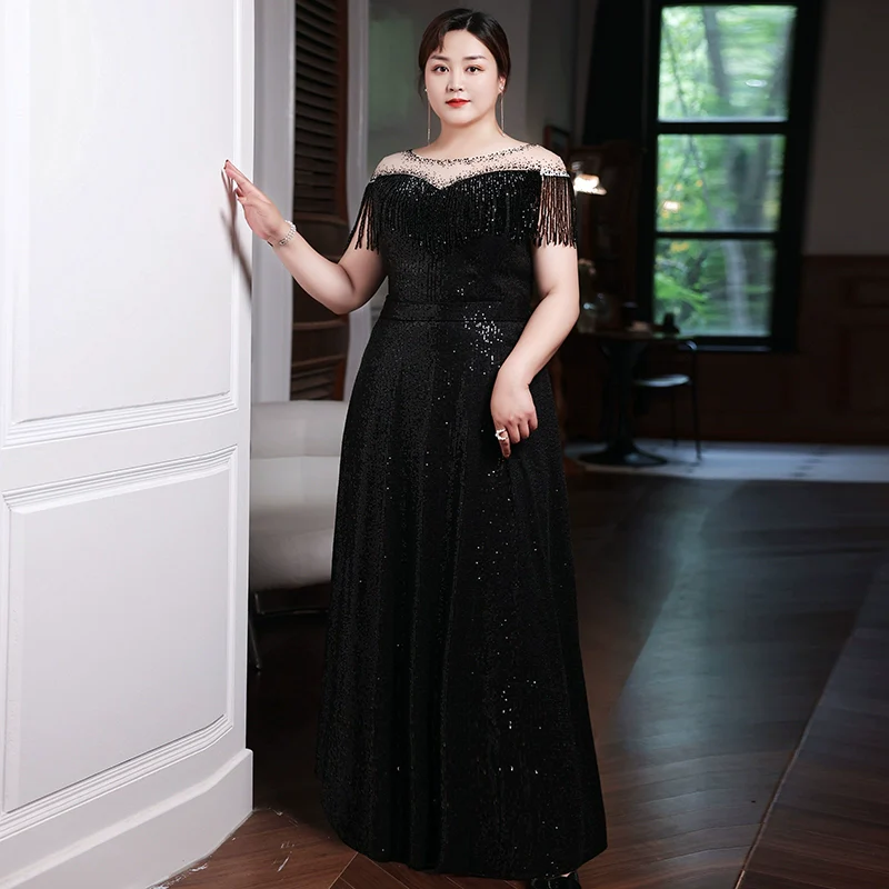Elegant Black Evening Dress - Image 6