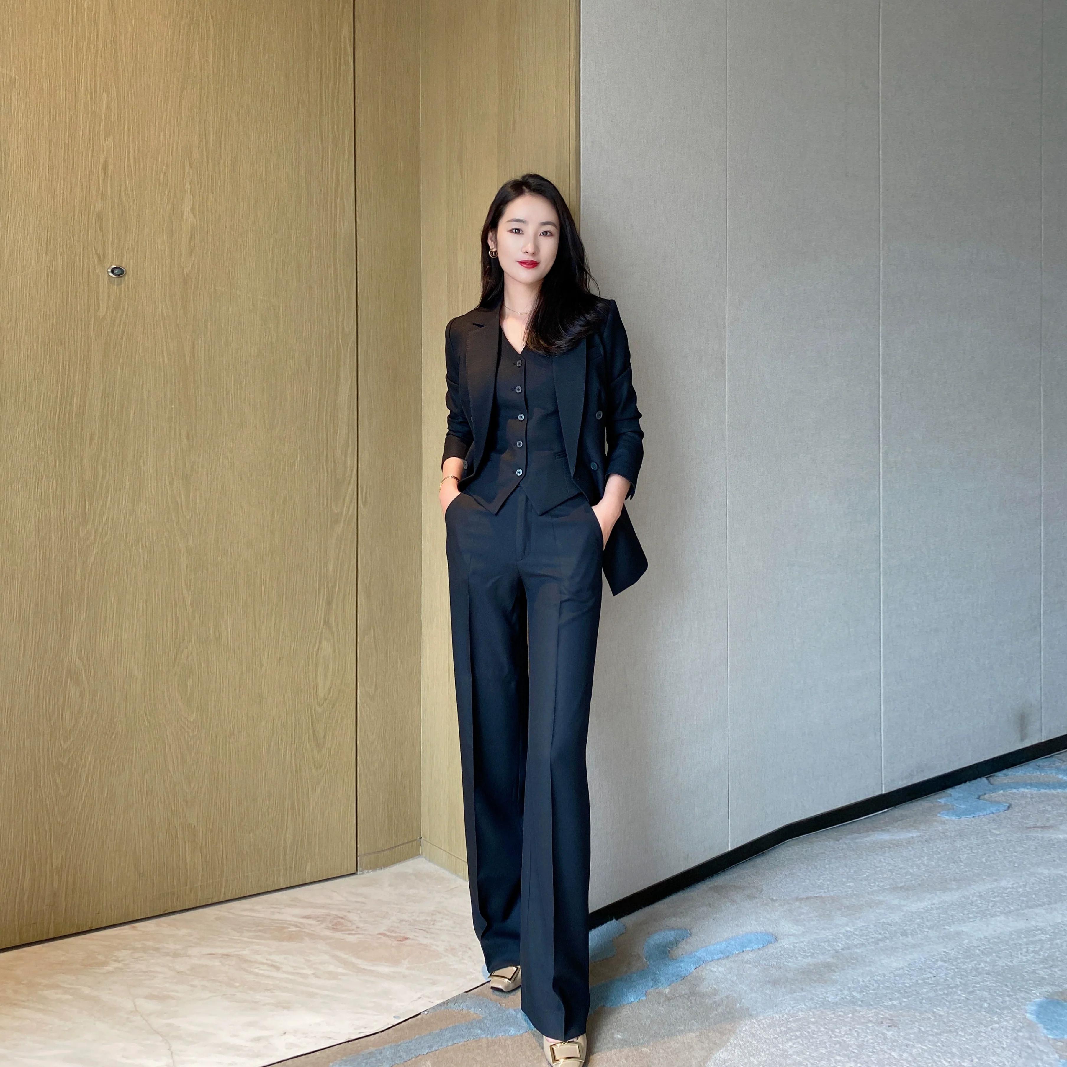 Elegant Black Women's 3‑Piece Classic Suit Set Tailored Office Attire