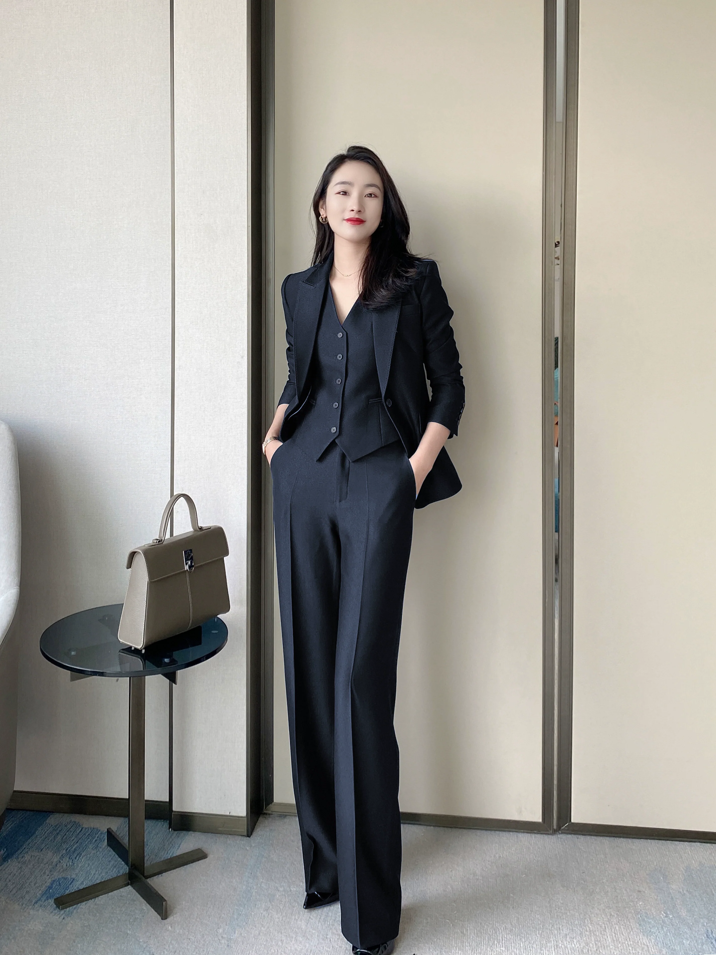 Elegant Black Women's Three-Piece Suit Set Jacket Vest Trousers - Image 6