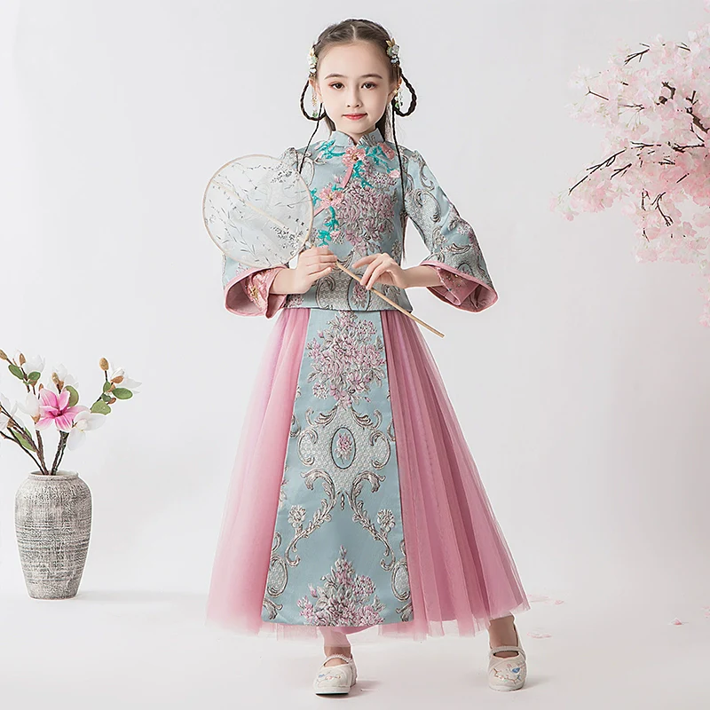Elegant Children's Long-Sleeve Hanfu Cheongsam Set: Autumn Chinese Style - Image 3