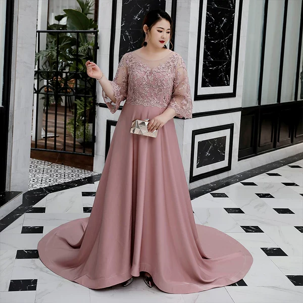 Elegant Fuchsia Evening Gown - Image 4