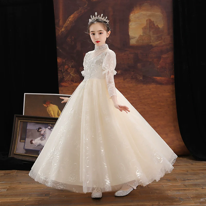 Elegant Long Sleeve Princess Wedding Dress for Girls' Performance - Image 3