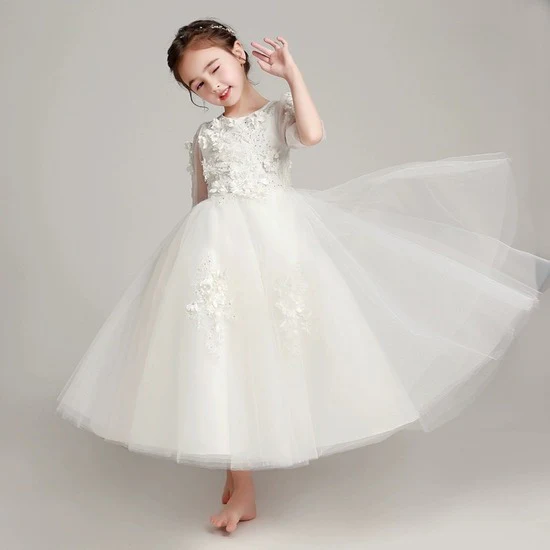 Elegant Long Sleeve Princess Wedding Dress for Piano Performance - Image 22