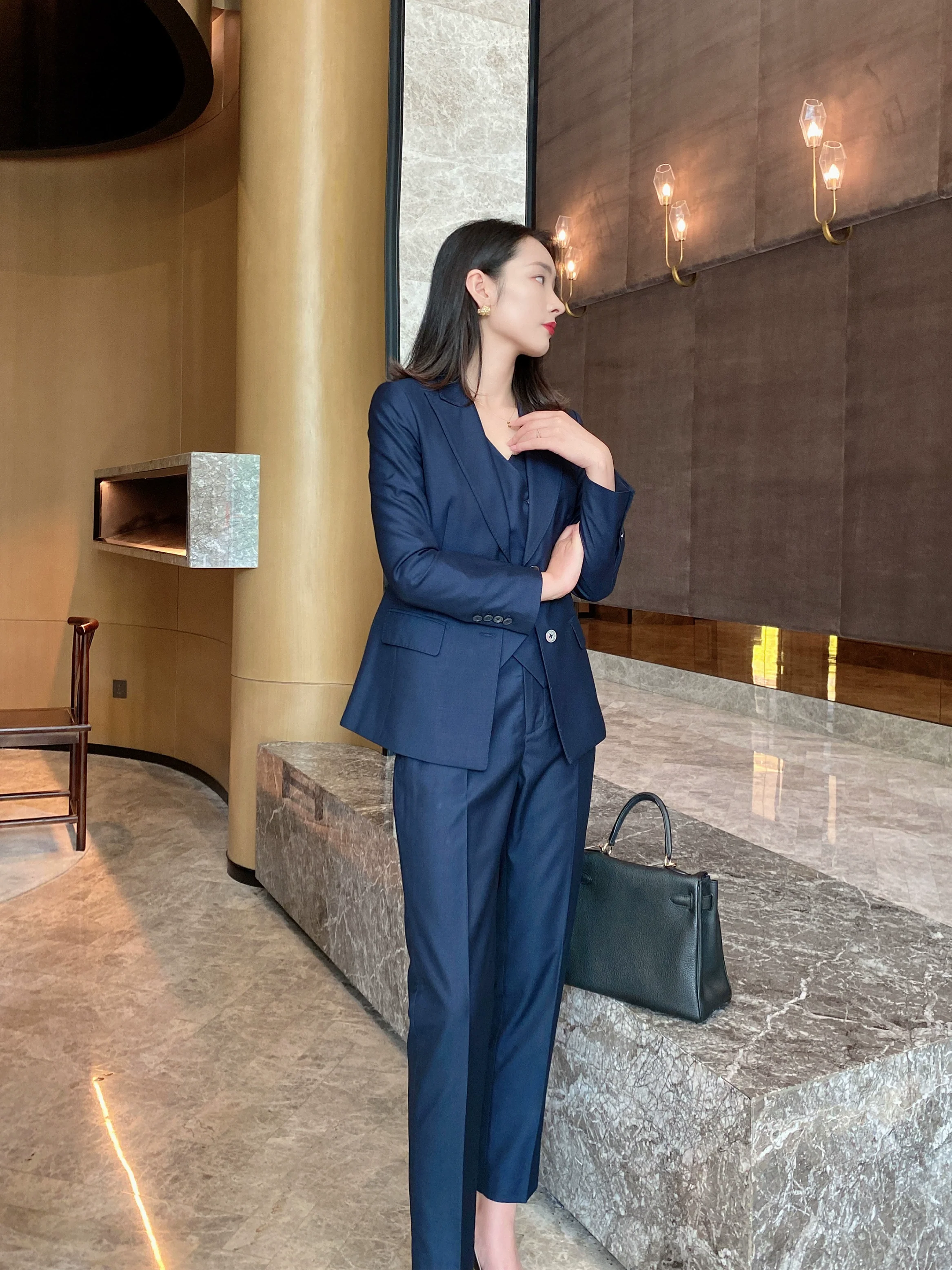 Elegant Spring-Autumn Classic 3-Piece Women's Tailored Suit Set - Image 3