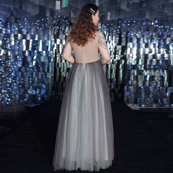 Elegant Wedding Evening Dress - Image 3
