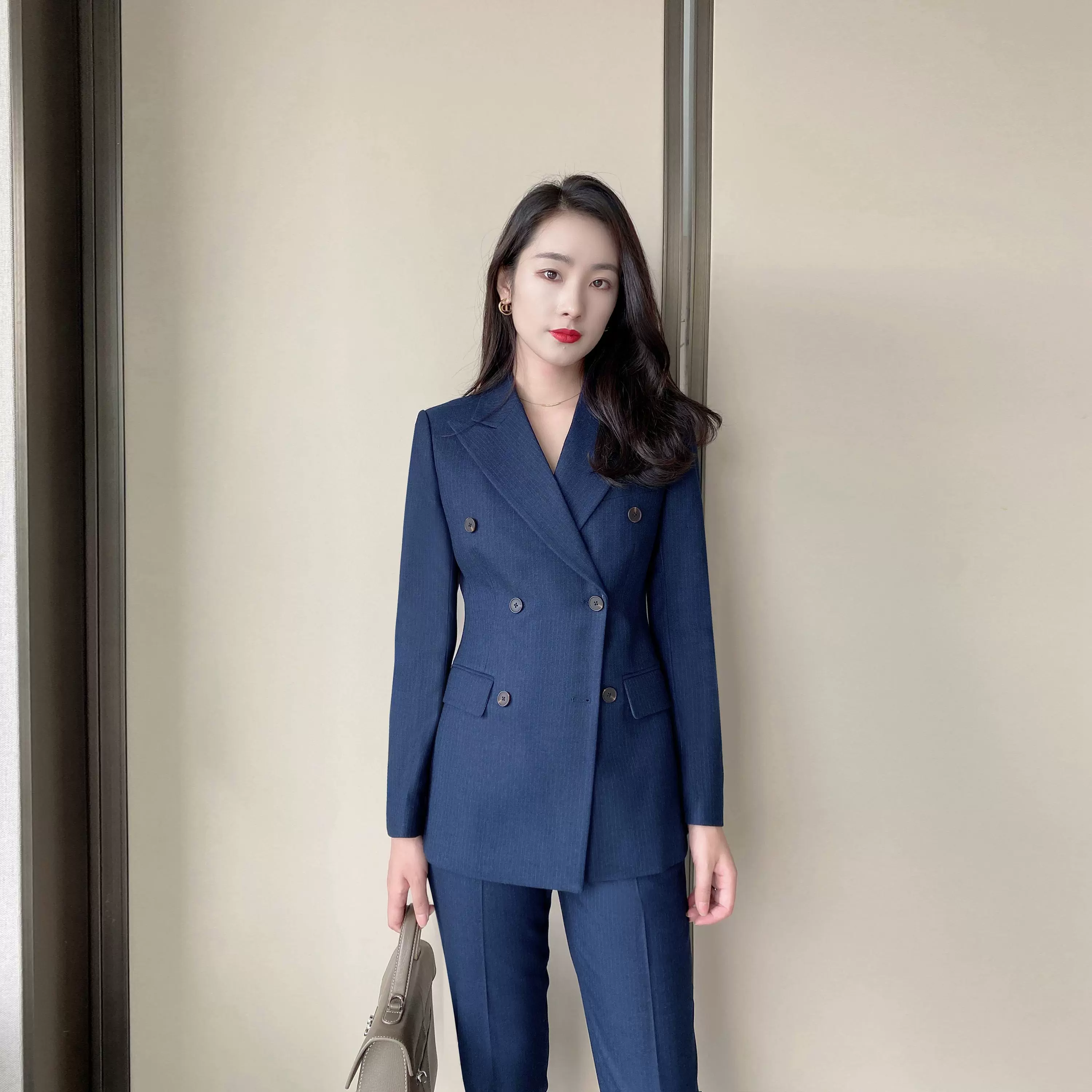 Elegant Winter Slim-Fit Hidden Green Suit Set with Trousers - Image 4