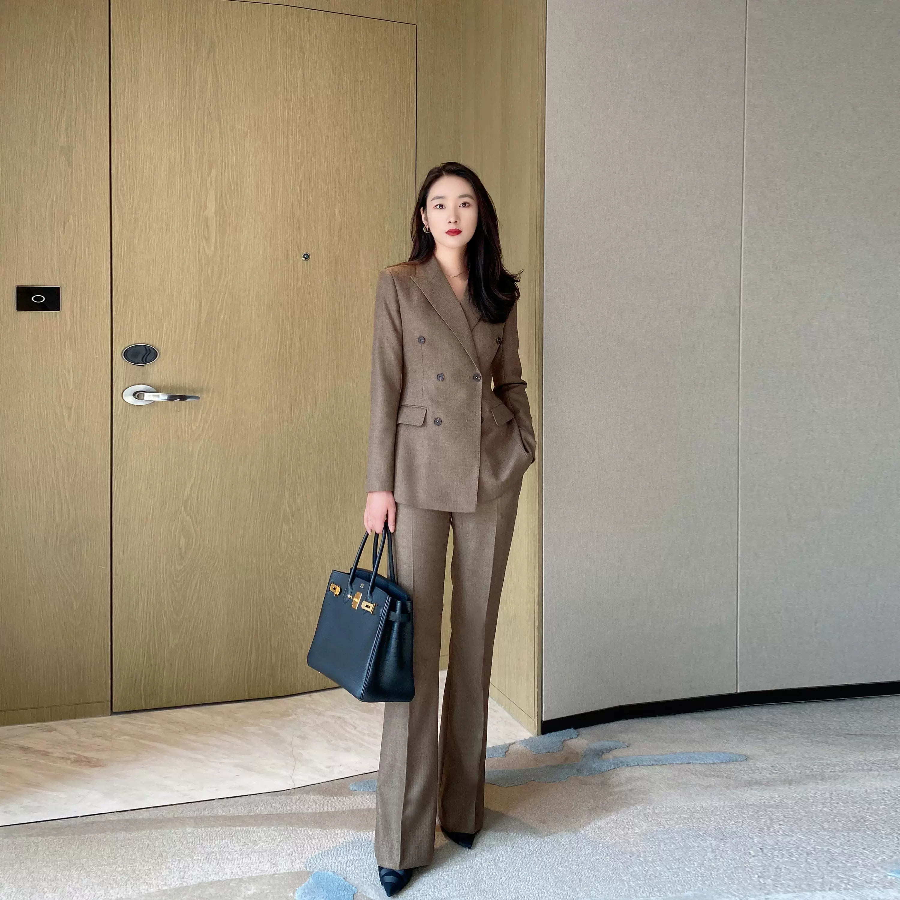 Elegant Winter Woolen Suit with Flared Trousers Classic Coffee Color - Image 5