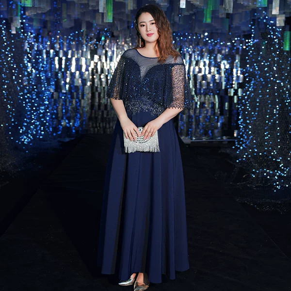 Elegant Women's Evening Dress - Image 2