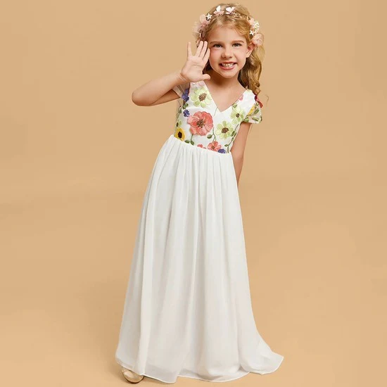 Kids Princess Costume - Image 3