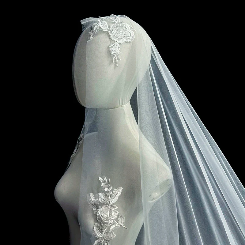 Lace Wedding Veil - Image 4