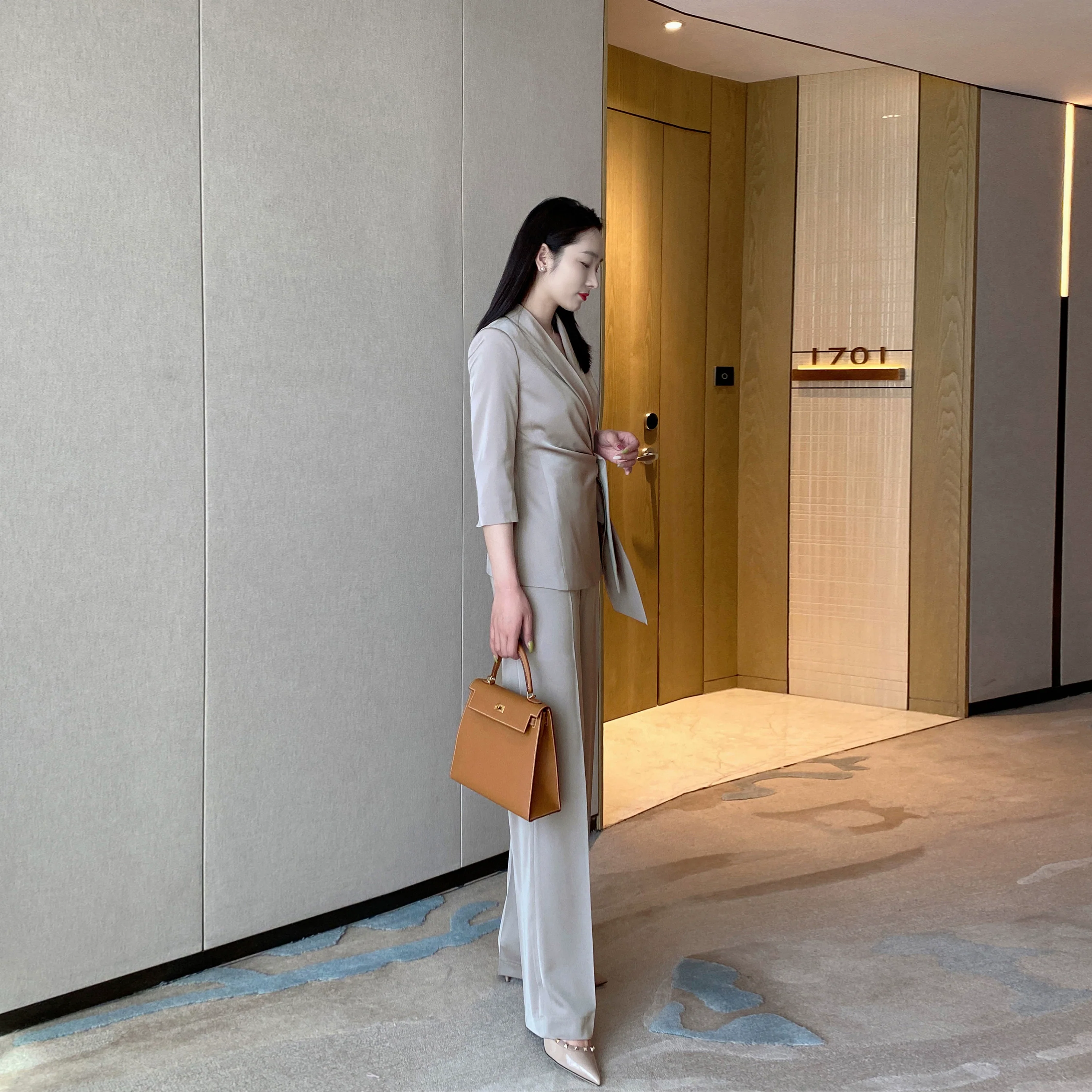Mustard Polyester Classic Suit Jacket & Trousers Set for Women - Image 3