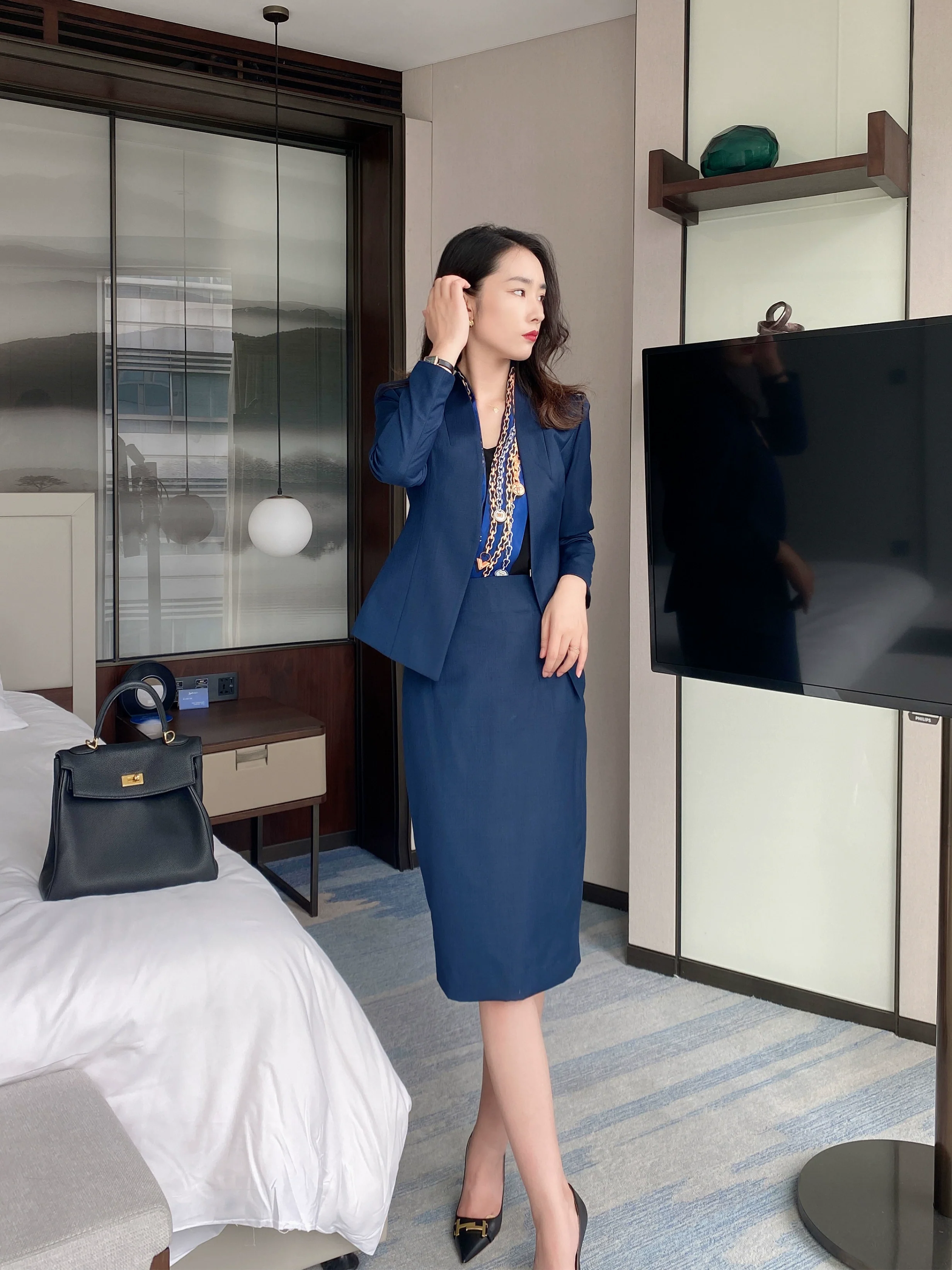 Premium Autumn Short Suit Fitted Jacket & Skirt Set - Image 2