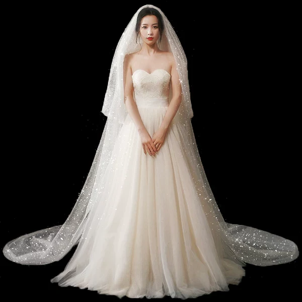Retro Bridal Veil Hair Accessory - Image 4