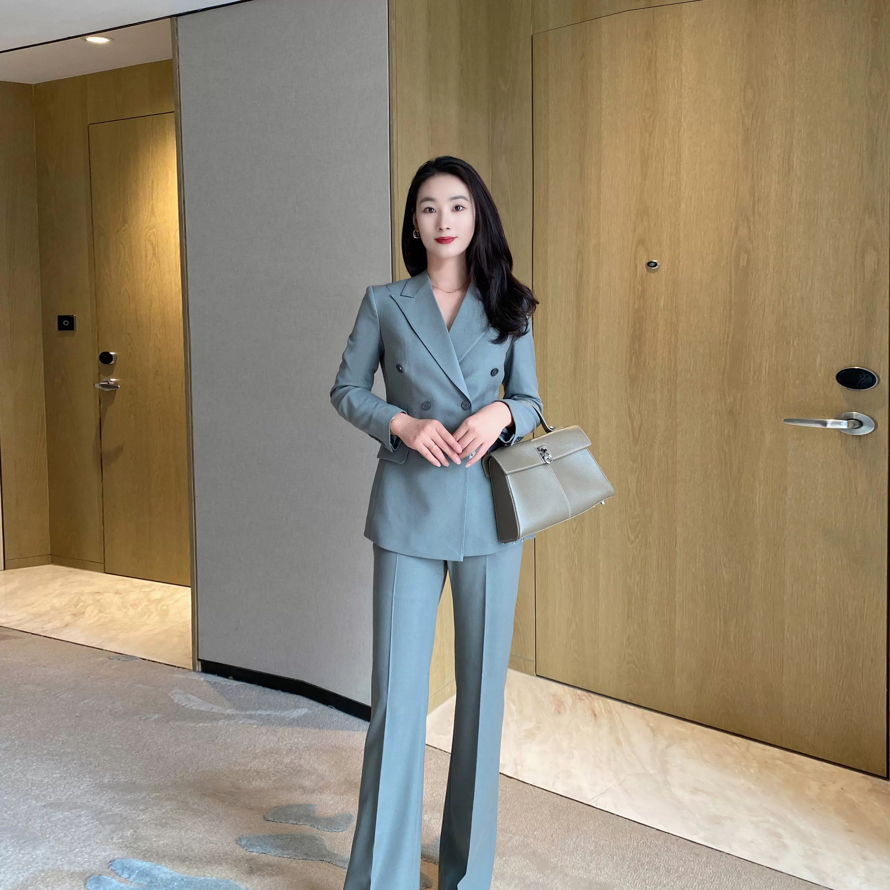 Warm Woolen Women's Suit Set - Slim Fit Elegant Design - Image 2