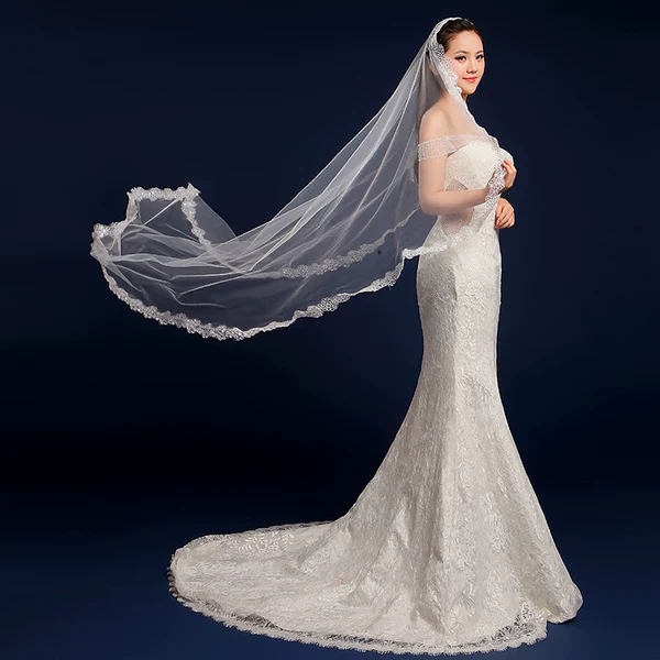 Wedding Veil Accessory - Image 2