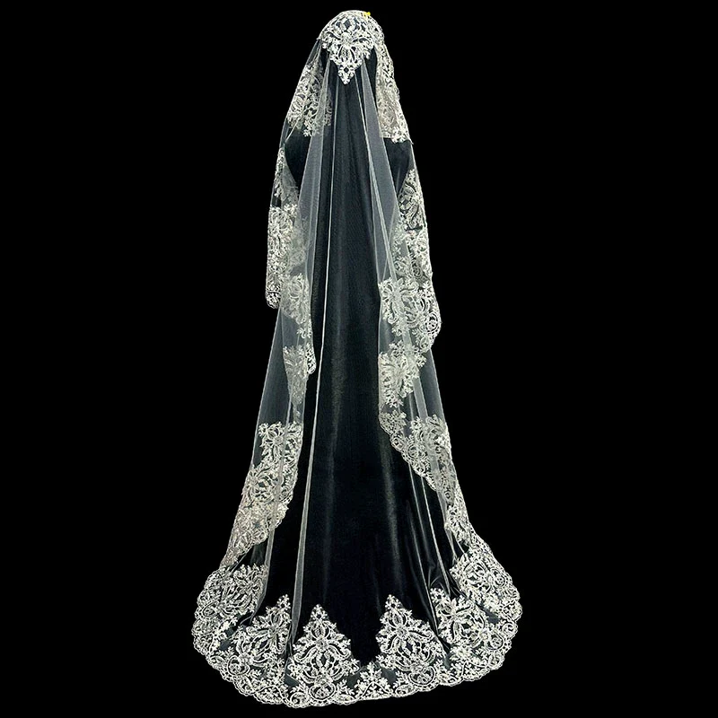Wedding Veil Long Lace - Image 2