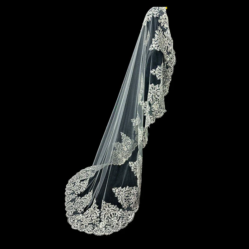 Wedding Veil Long Lace - Image 4